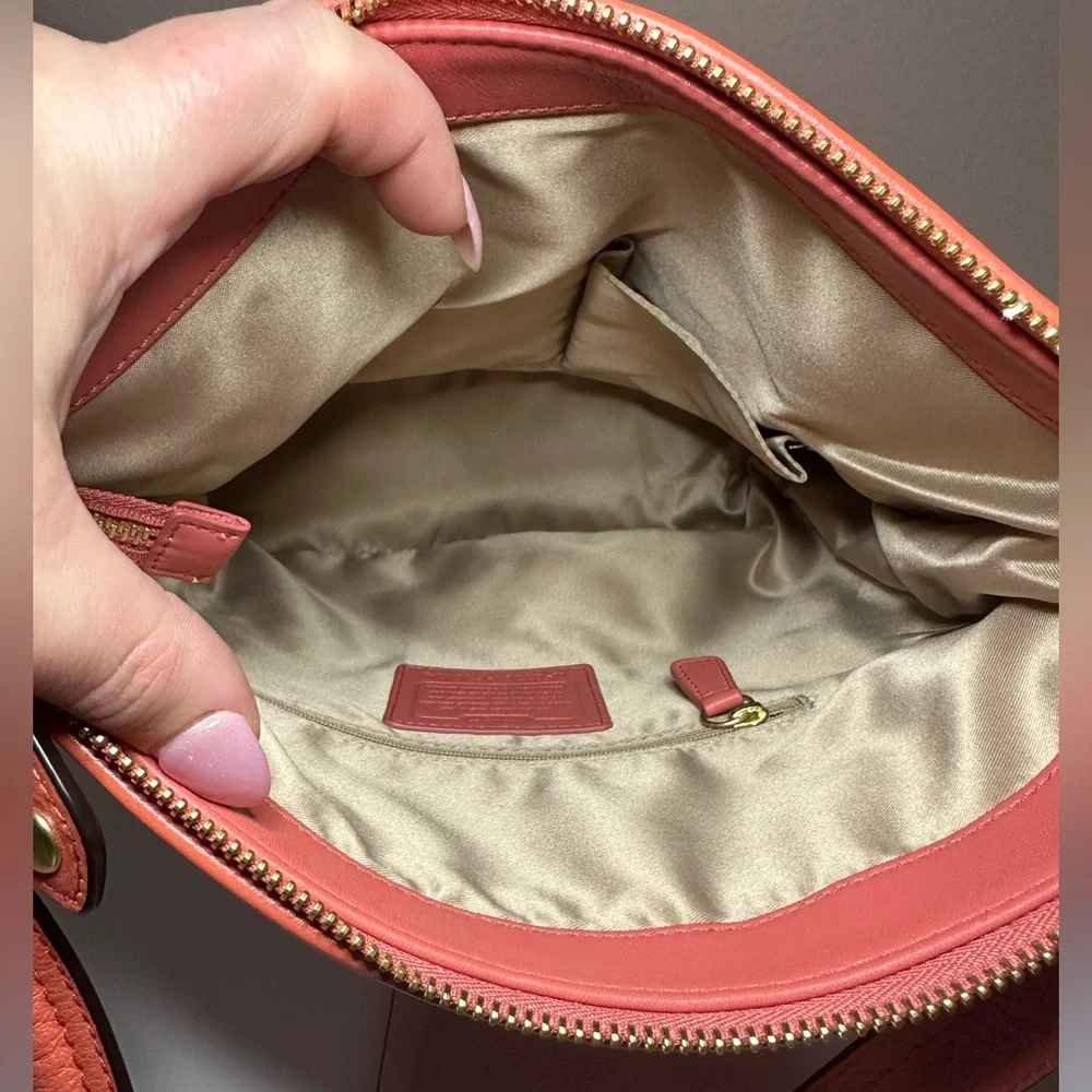 Coach Ashley Coral Leather Pleated  Convertible Hobo Bag - EUC